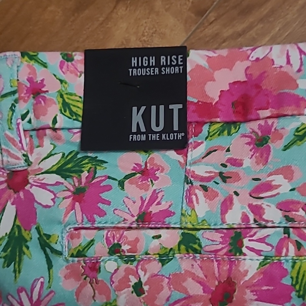 NWT Kut Patterned High Rise Trouser Shorts - Picture 6 of 8